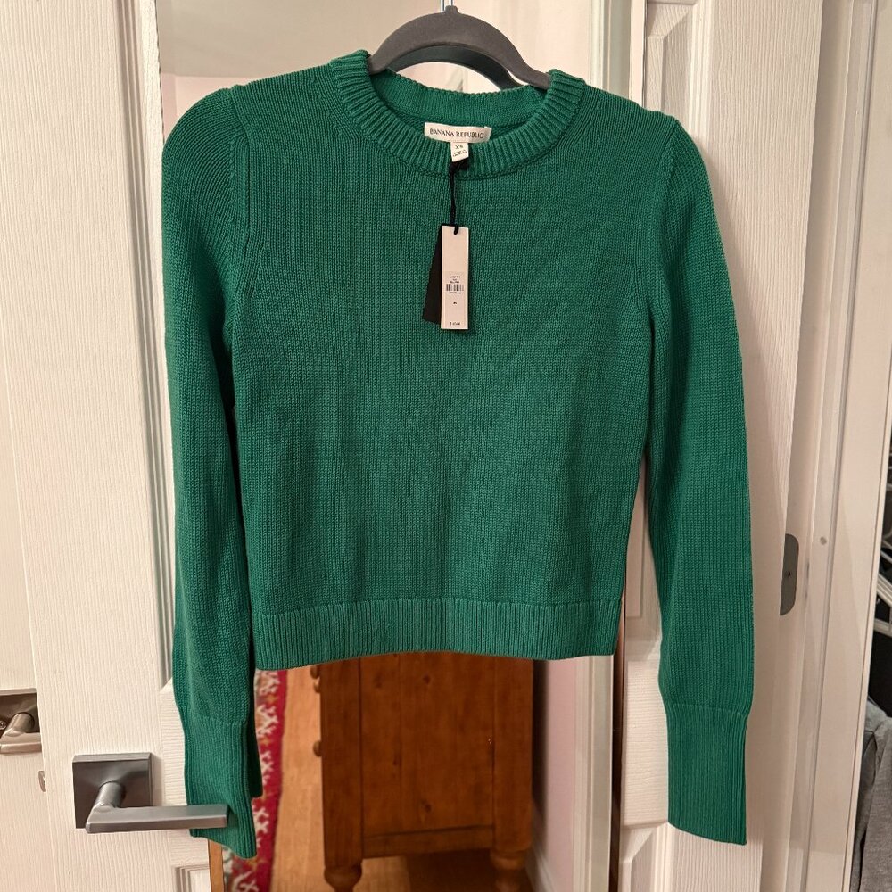 Banana Republic Shrunken Silk Sweater - sold out - XS - New with Tags